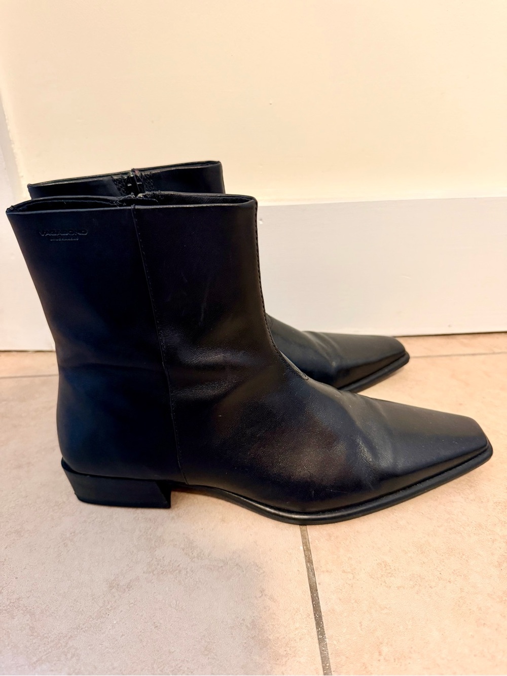 Vagabond Shoemakers Nella Bootie - Picture 5 of 8